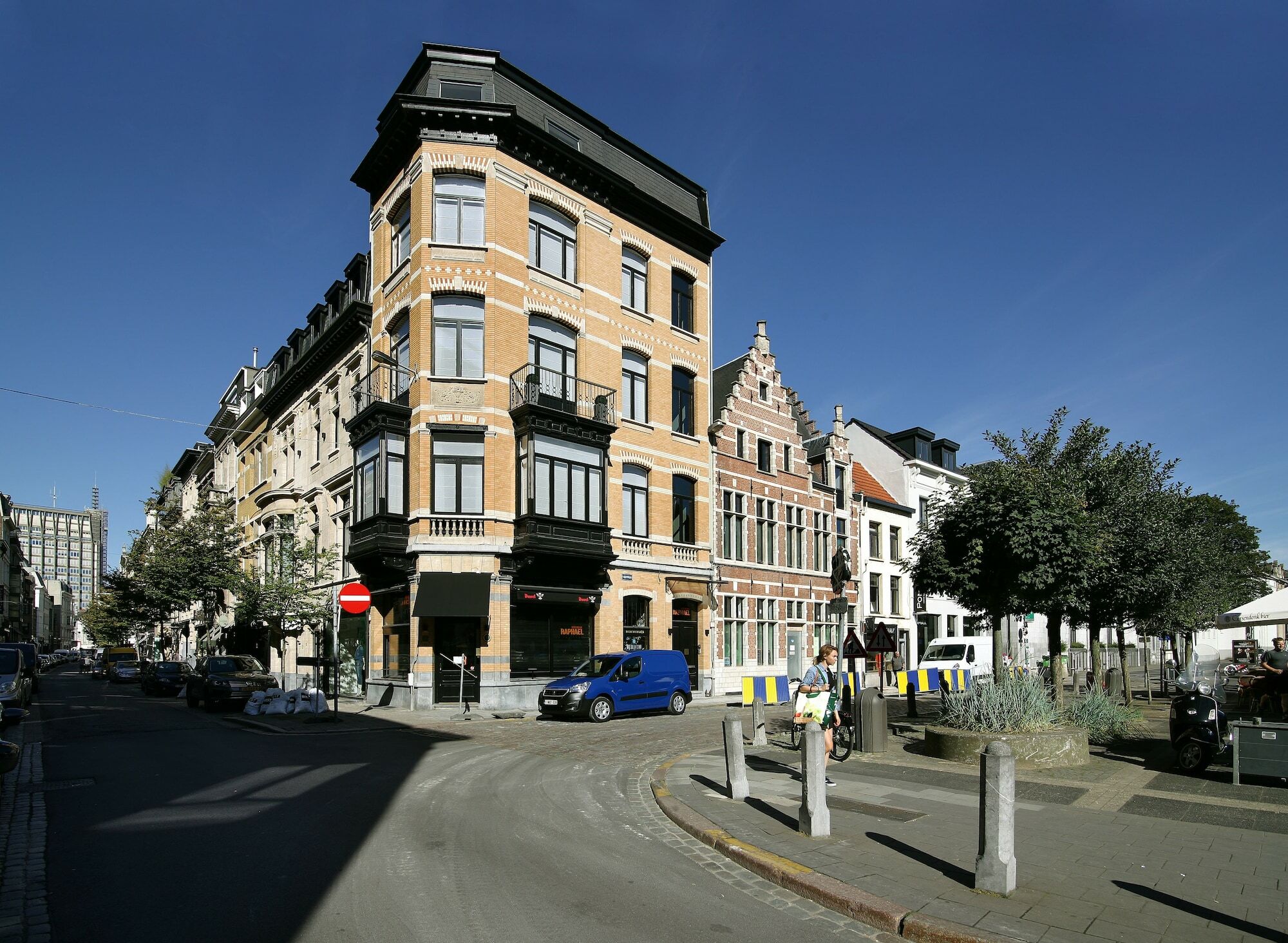 Smartflats - Raphael Suites Antwerpen Exteriör bild